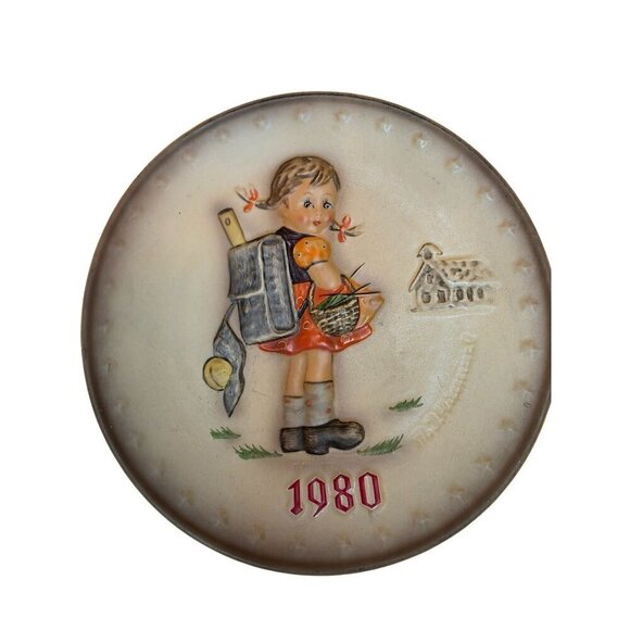 Hummel 1980 Annual Plate School Girl No 273 Goebel Germany 7.5 Inches - Picture 1 of 6